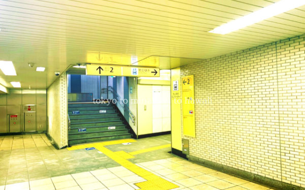 乃木坂駅出口２